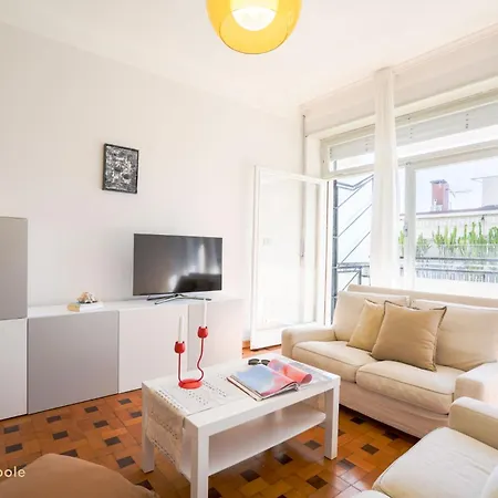 Center Apartment, Sea View & Terrace Appartement