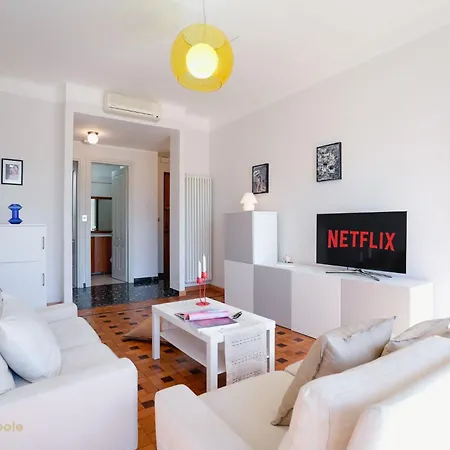 Center Apartment, Sea View & Terrace *